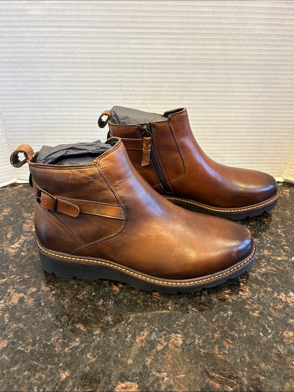 Women’s SoftWalk Brown Waneta Bootie Size 9.5